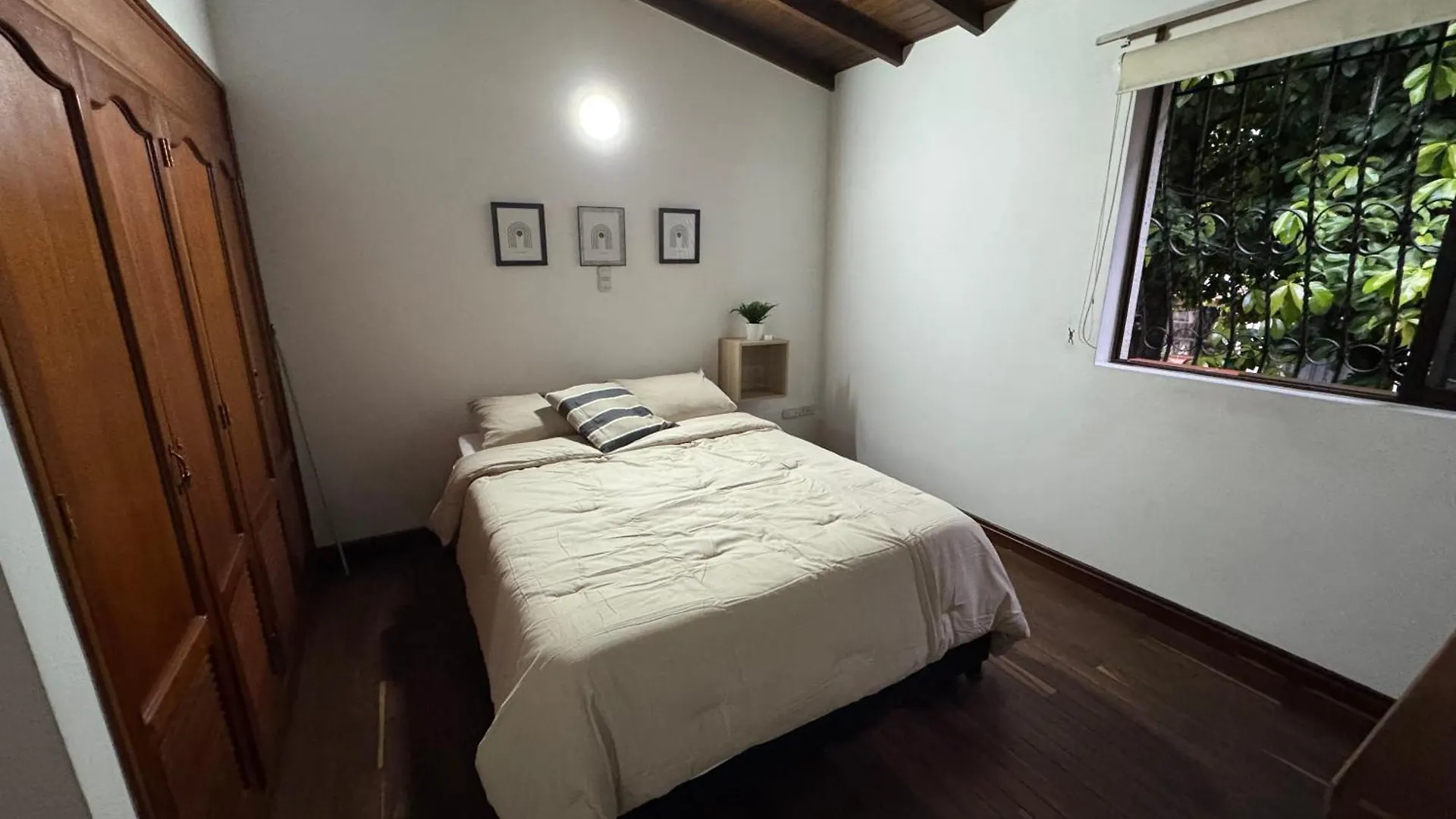 Casa Serene - Habitacion Savia Medellin Colombia